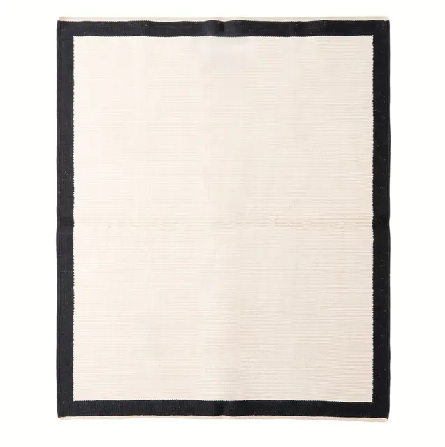 Kilim berbère Boumalne beige et noir uni — tapis kilim
