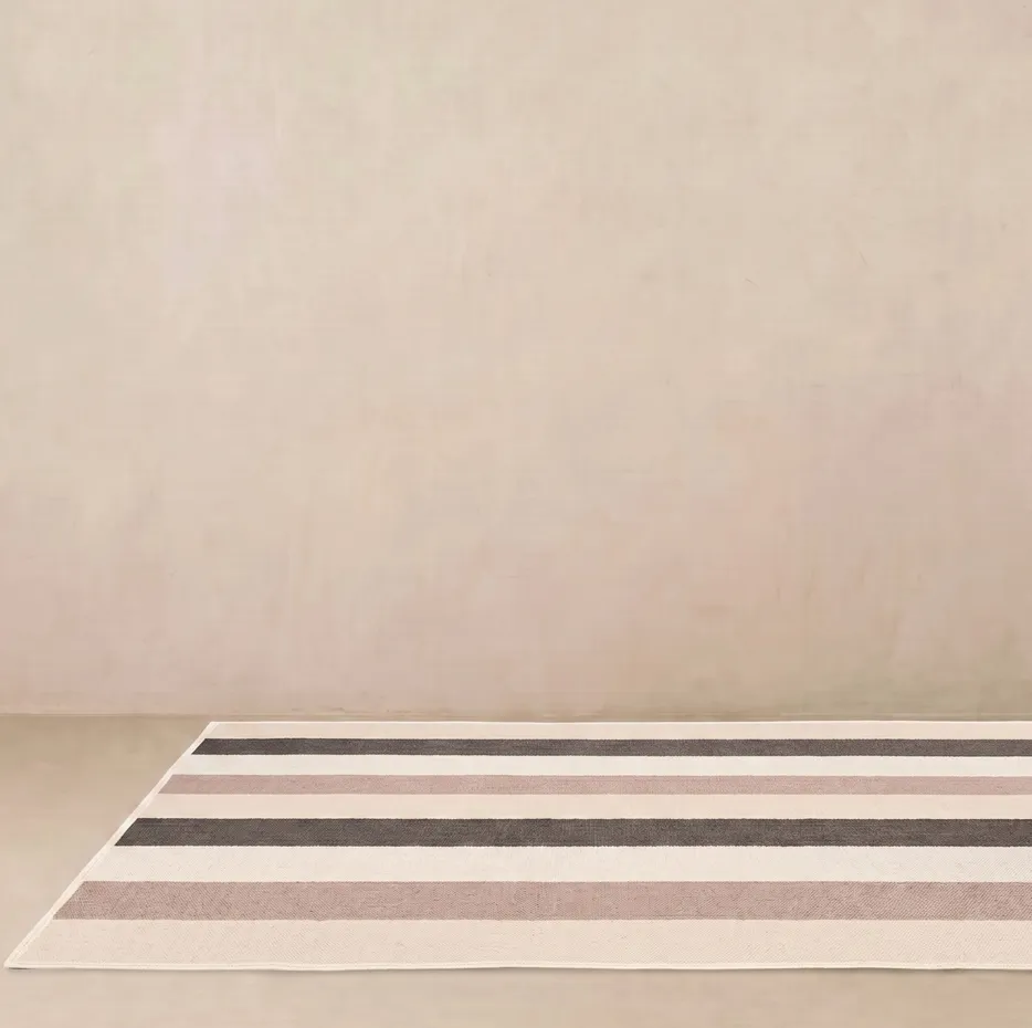 Kilim berbère Demnate beige et noir uni, vue 6 sur 6