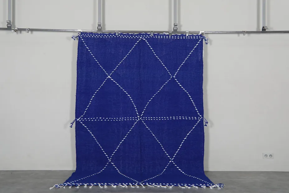 Kilim berbère Idir bleu uni, vue 3 sur 7