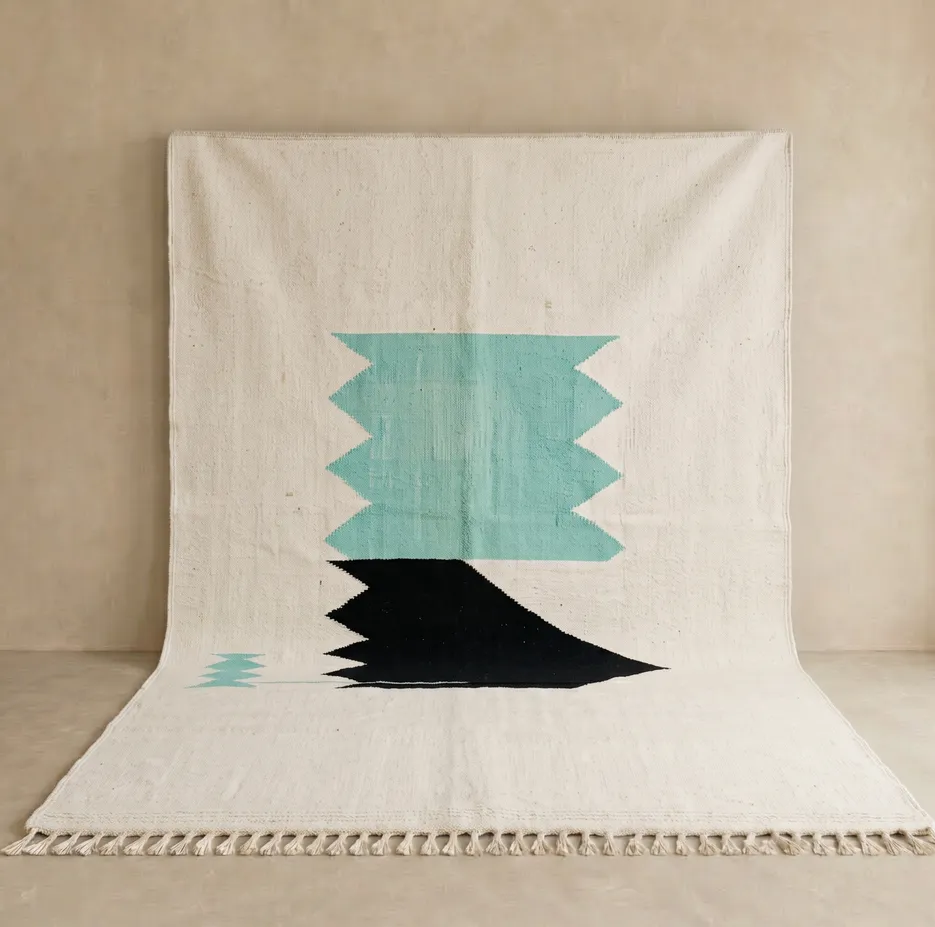 Kilim berbère Itzer vert et noir — tapis kilim tissé à la main