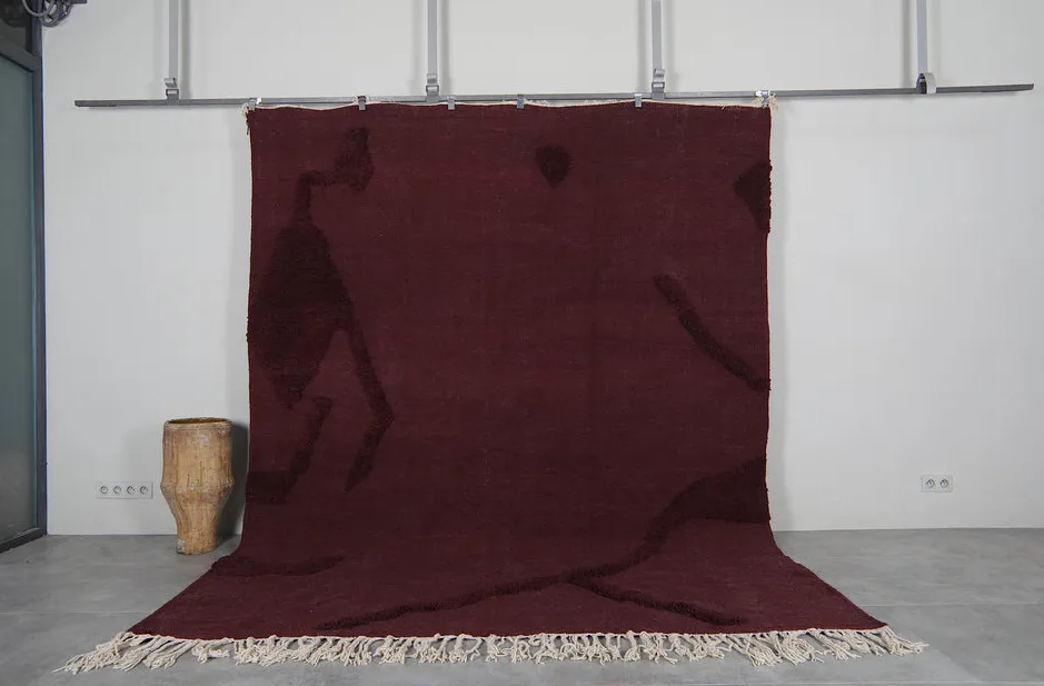 Kilim berbère Tala bordeaux — tapis kilim tissé à la main