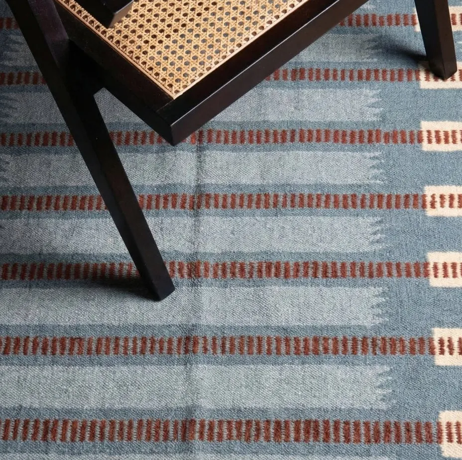 Kilim berbère Tazzarine bleu, vue 3 sur 6