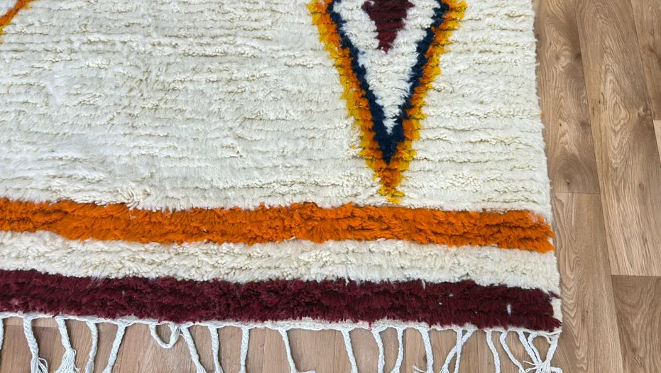 Tapis Azilal Boumalne multicolore — tapis azilal tissé à la main