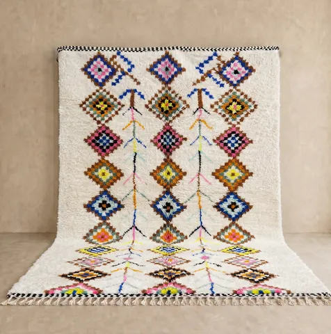 Tapis Azilal Gourrama blanc et multicolore — tapis azilal