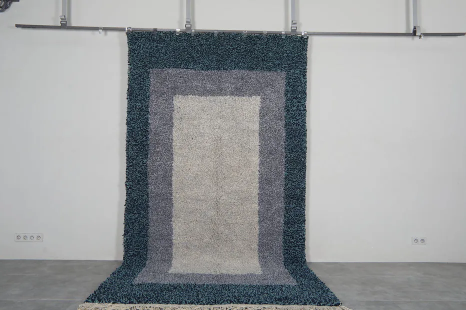 Tapis Beni Ouarain Ameln bleu et gris, vue 3 sur 7