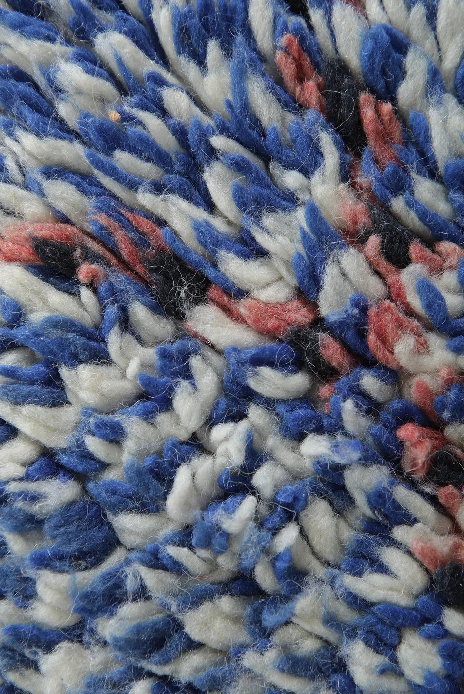Tapis Beni Ouarain Amnay bleu, vue 4 sur 7