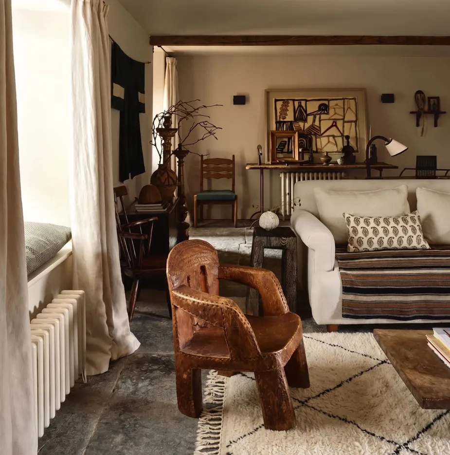 Tapis Beni Ouarain Aoulouz beige et blanc à losanges, vue 3 sur 6