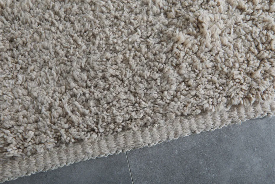 Tapis Beni Ouarain Argana beige, vue 6 sur 7
