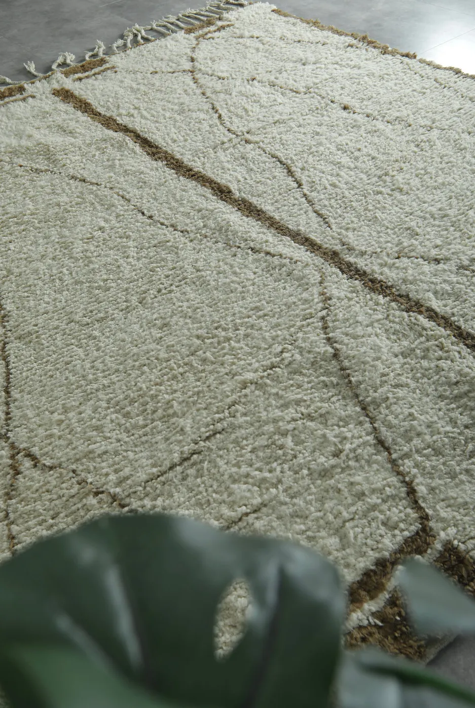 Tapis Beni Ouarain Asni crème et marron, vue 6 sur 7