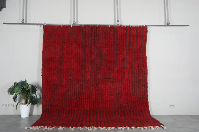 Tapis Beni Ouarain Azemmour rouge à rayures — tapis beni ouarain