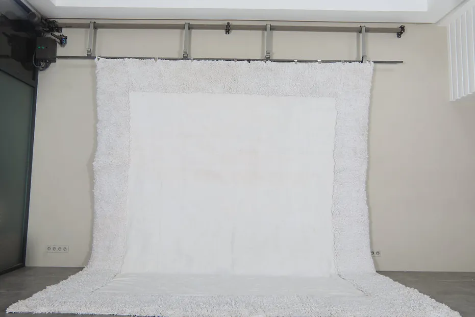 Tapis Beni Ouarain Biougra blanc, vue 3 sur 7
