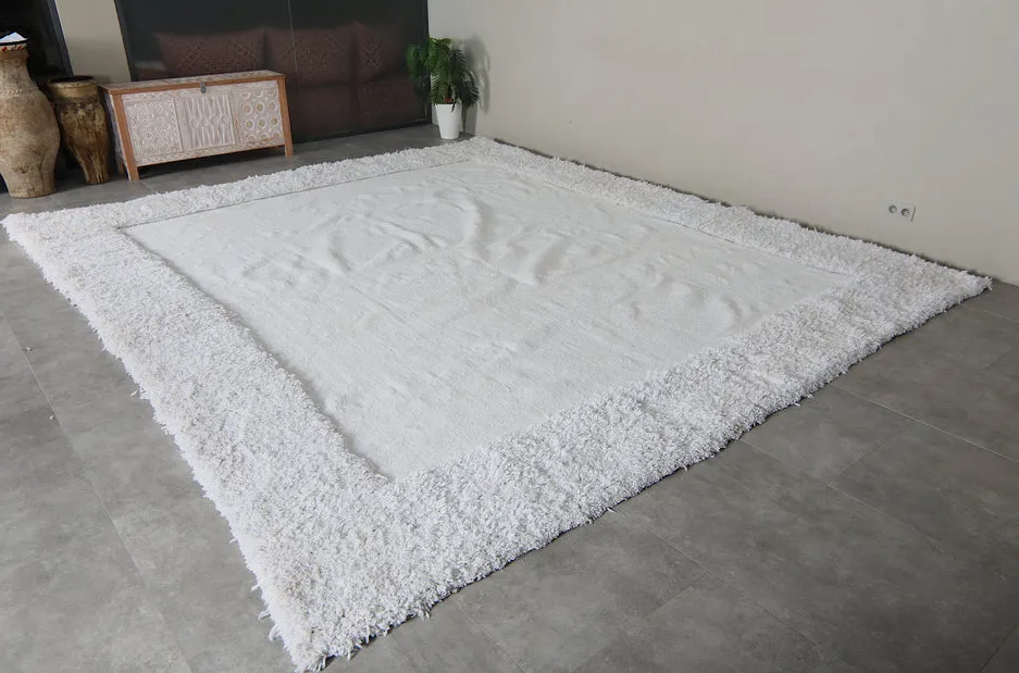 Tapis Beni Ouarain Biougra blanc, vue 5 sur 7