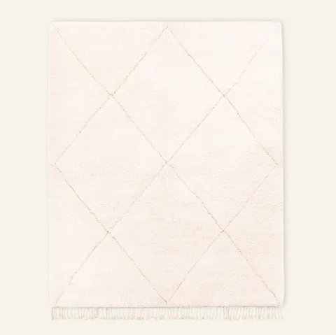 Tapis Beni Ouarain Igherm beige et blanc — tapis beni ouarain
