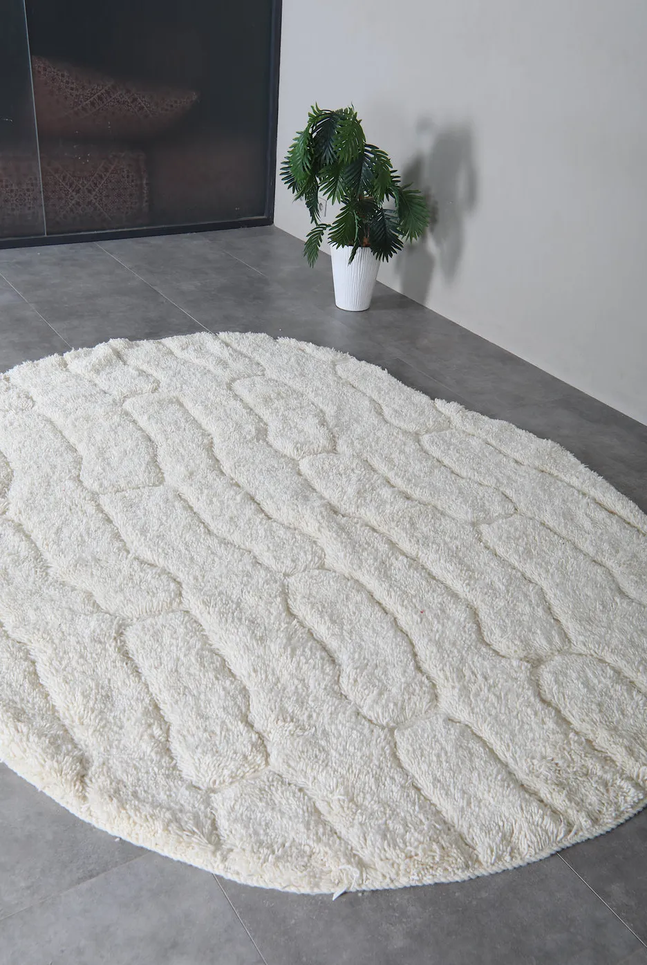 Tapis Beni Ouarain Khémisset crème aux motifs géométriques, vue 5 sur 7
