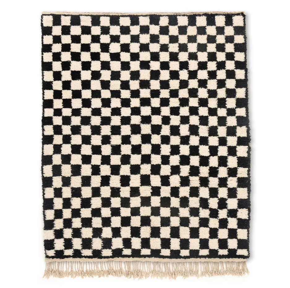 Tapis Beni Ouarain Ouirgane blanc et noir à damier — tapis beni ouarain tissé à la main