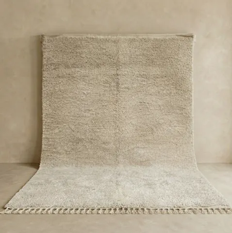 Tapis Beni Ouarain Rommani crème uni — tapis beni ouarain