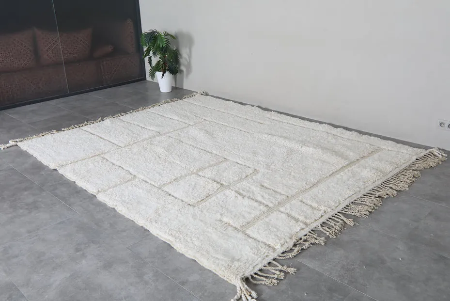 Tapis Beni Ouarain Tanirt crème, vue 5 sur 7