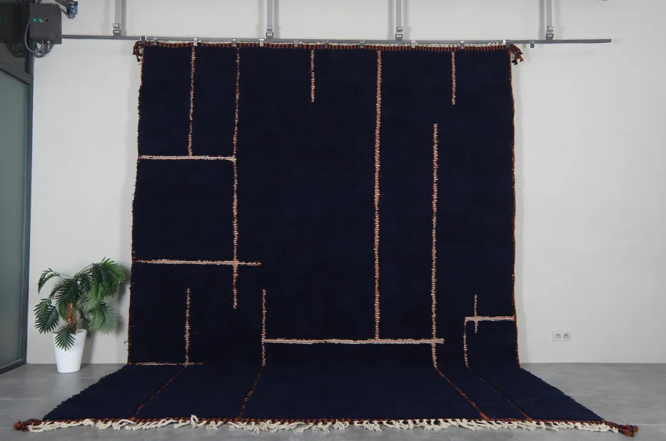 Tapis Beni Ouarain Tarfaya bleu à lignes — tapis beni ouarain tissé à la main
