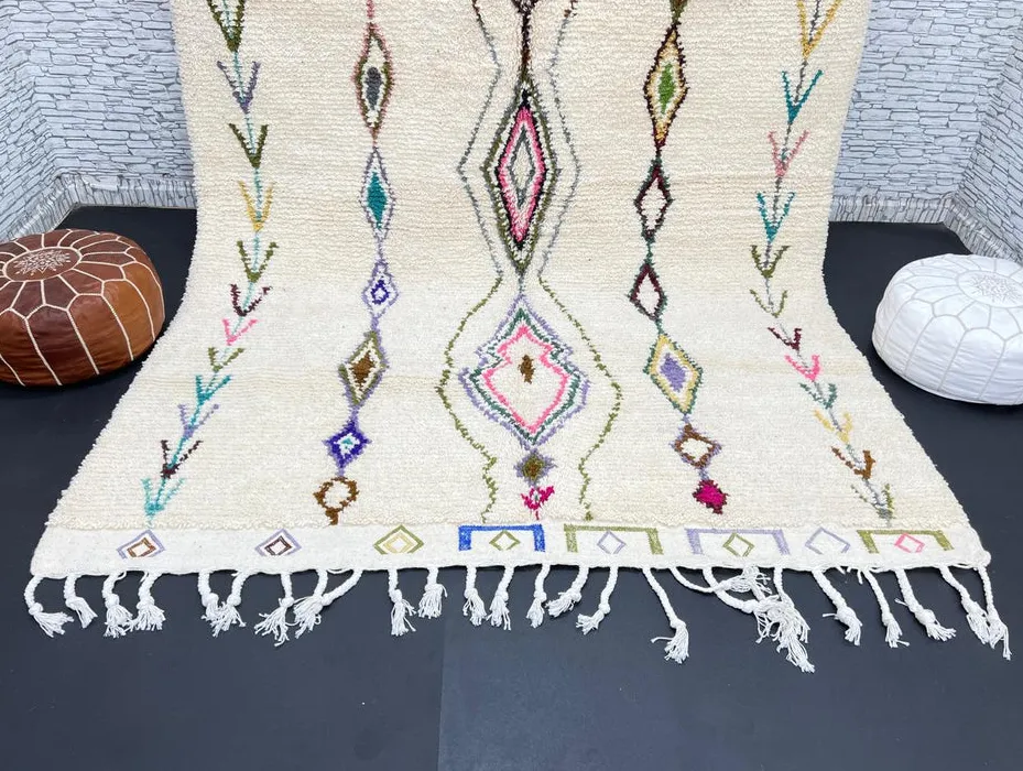 Tapis Beni Ouarain Todra multicolore, vue 3 sur 4