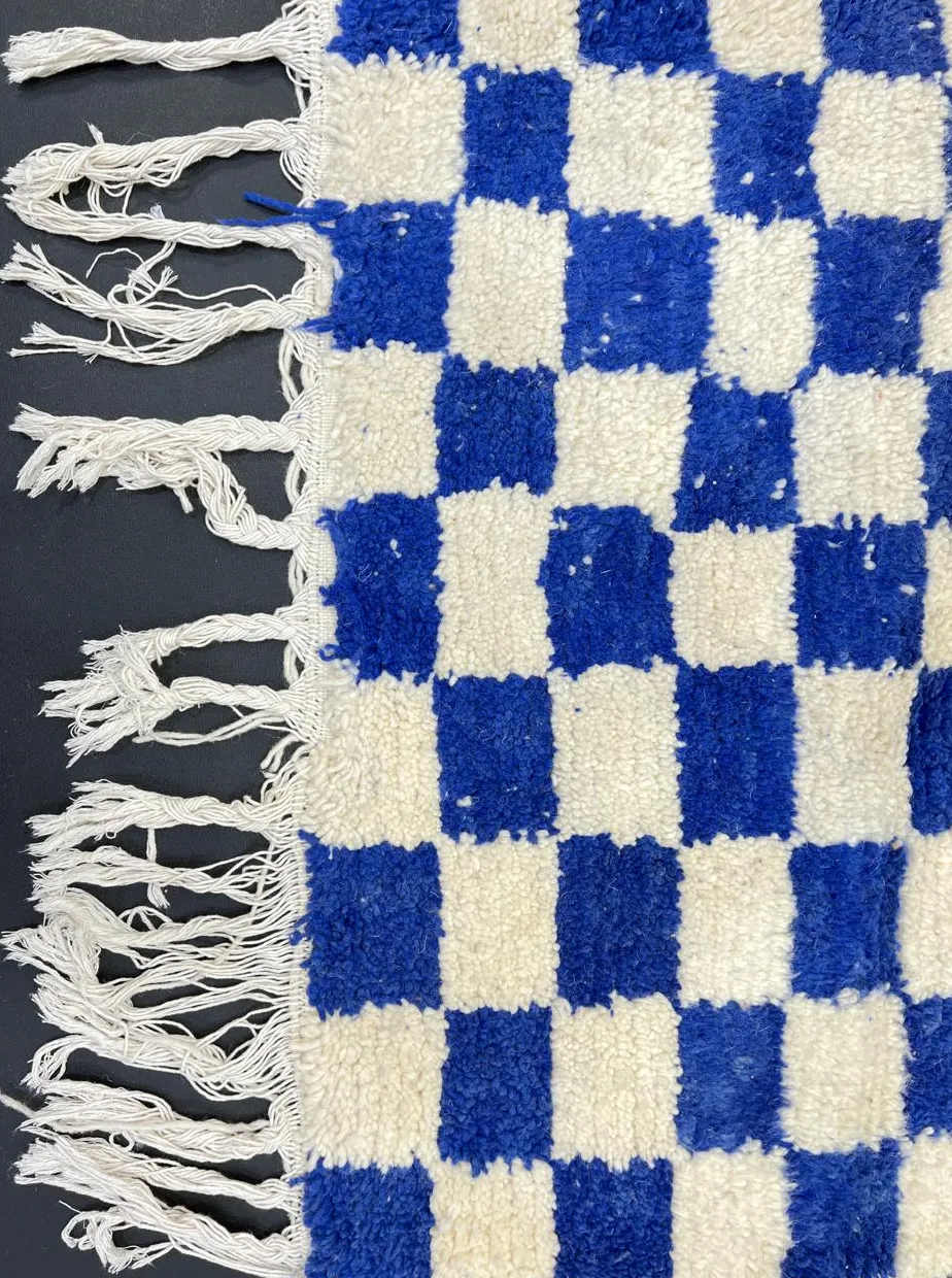 Tapis berbère Adrar bleu à damier, vue 4 sur 4