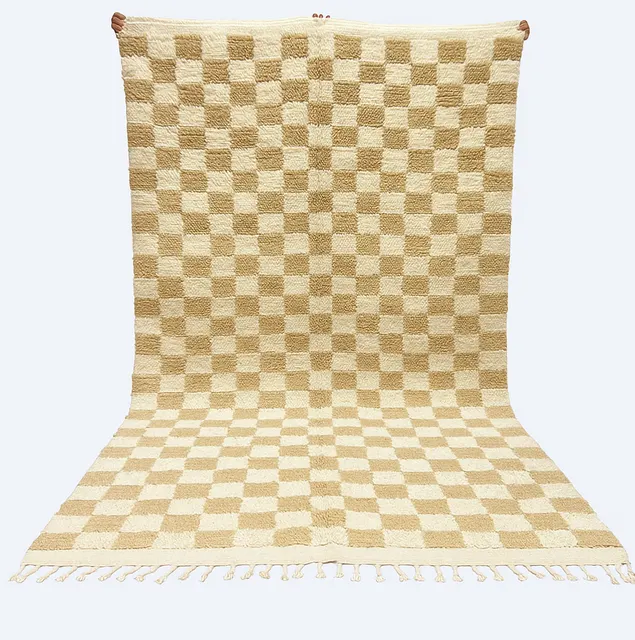 Tapis berbère Agadir beige à damier — tapis berbères contemporains