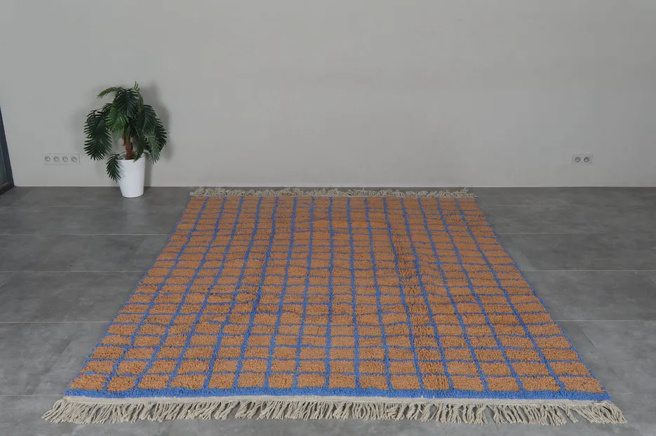 Tapis berbère Asilah bleu à damier, vue 3 sur 7