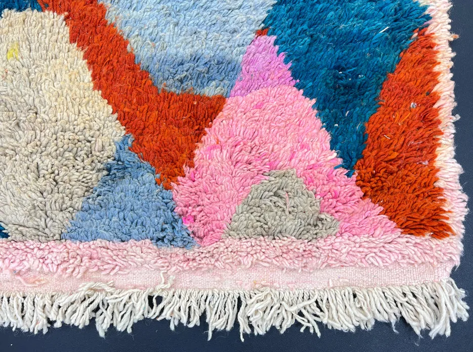 Tapis berbère Asni multicolore, vue 4 sur 4