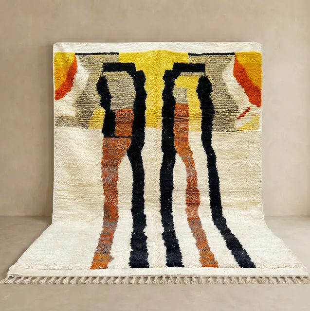 Tapis berbère Bouarfa orange et noir au dessin abstrait — tapis berbères contemporains