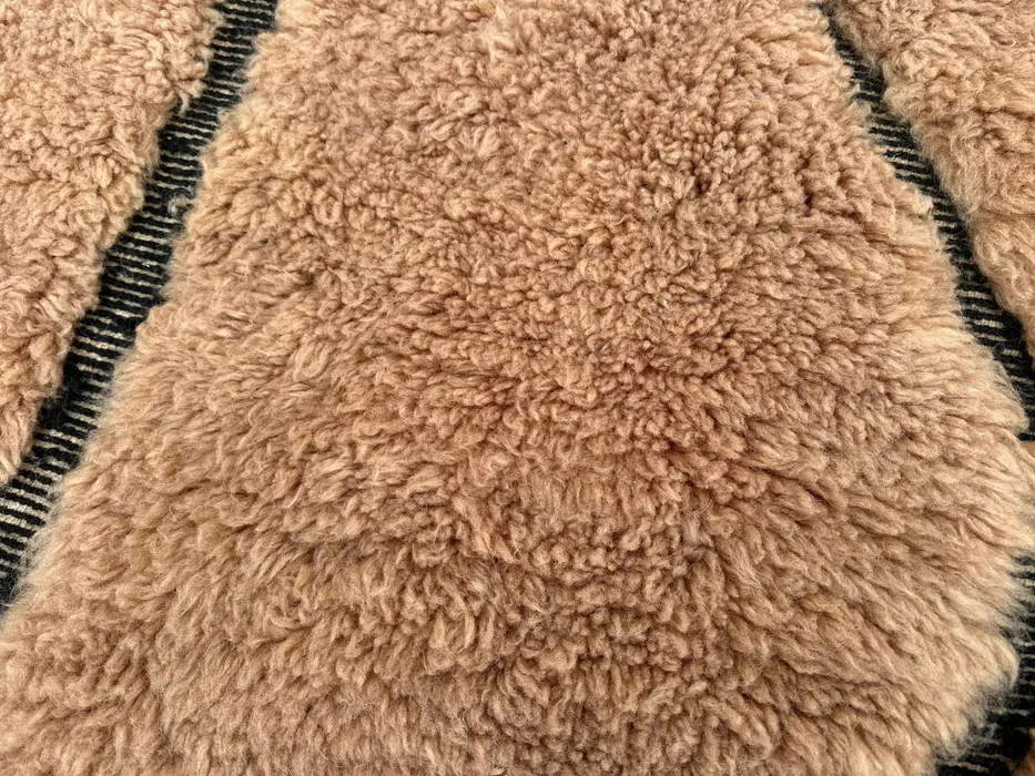 Tapis berbère Bouiblane beige, vue 3 sur 4