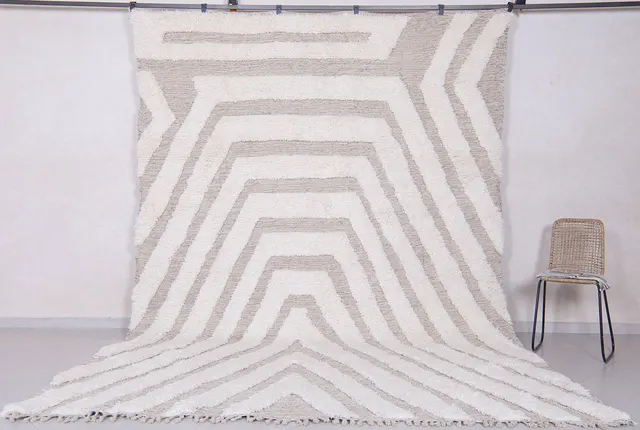 Tapis berbère Gaya crème et beige aux motifs géométriques — tapis berbères contemporains
