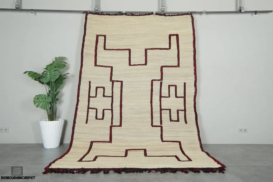 Tapis berbère Imlil rouge et noir, vue 7 sur 7