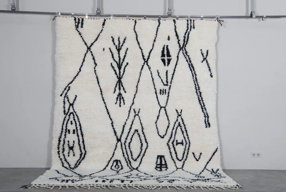 Tapis berbère Kella crème et noir, vue 4 sur 7