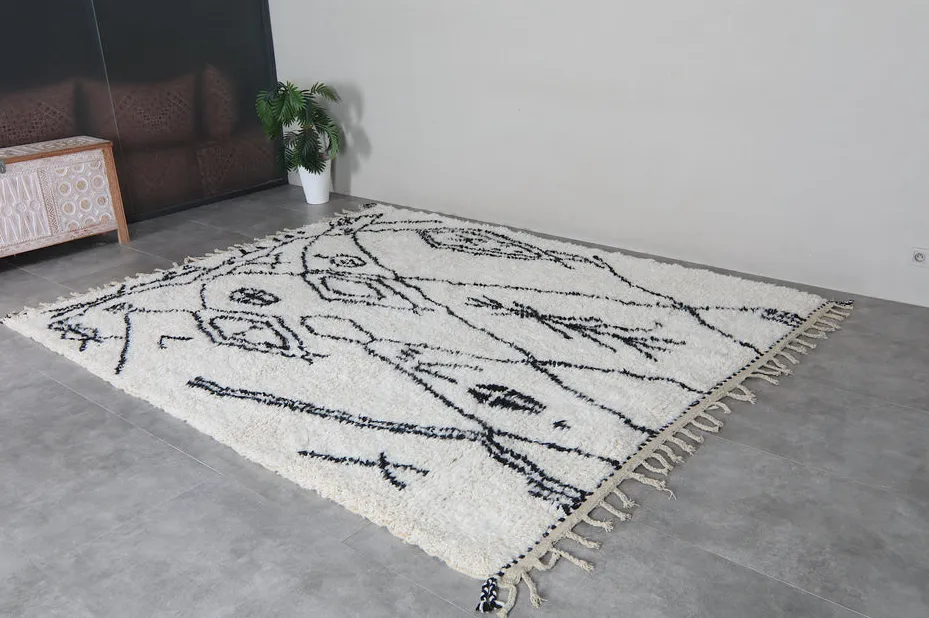 Tapis berbère Kella crème et noir, vue 6 sur 7