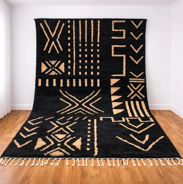 Tapis berbère Kella noir aux motifs géométriques — tapis berbères contemporains