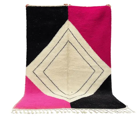 Tapis berbère Loukkos rose et noir — tapis berbères contemporains