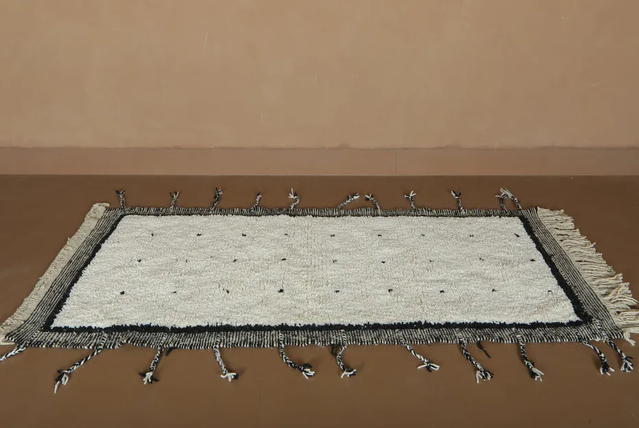 Tapis berbère Massa crème et noir, vue 3 sur 7