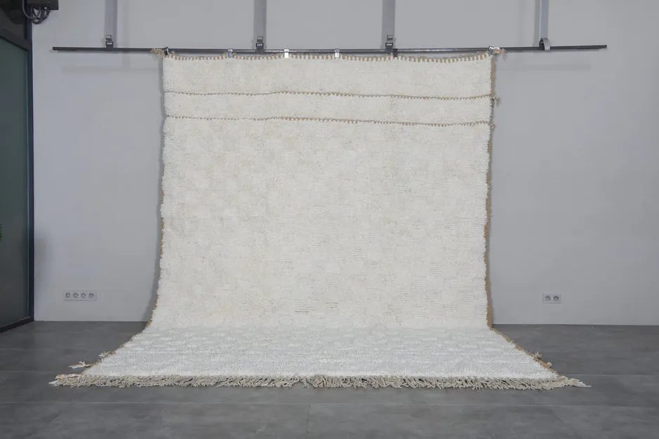 Tapis berbère Meddur crème uni, vue 3 sur 7