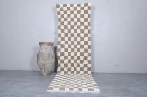 Tapis berbère Noun beige et crème à damier — tapis berbères contemporains