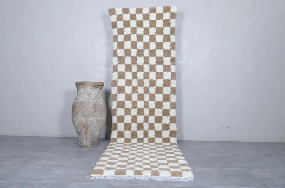 Tapis berbère Noun beige et crème à damier — tapis berbères contemporains tissé à la main