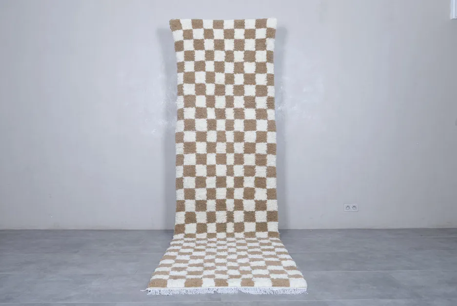 Tapis berbère Noun beige et crème à damier, vue 3 sur 7