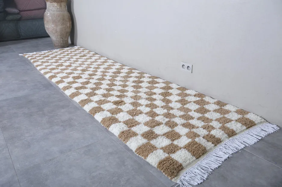 Tapis berbère Noun beige et crème à damier, vue 6 sur 7