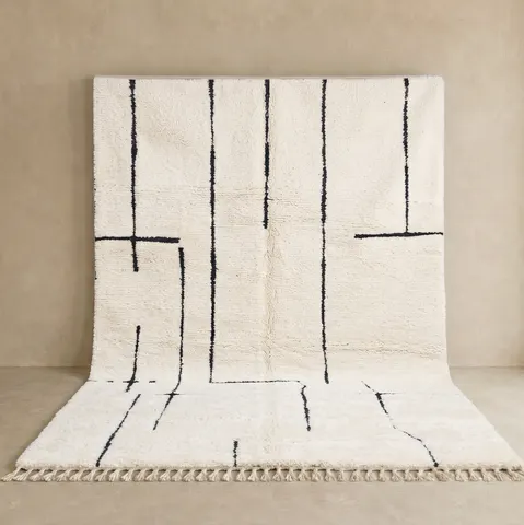 Tapis berbère Ouezzane crème et noir à lignes — tapis berbères contemporains