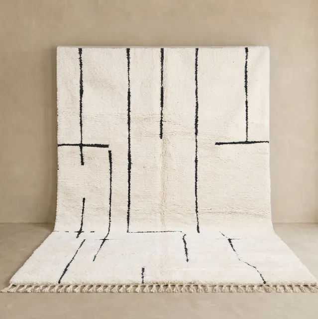 Tapis berbère Ouezzane crème et noir à lignes — tapis berbères contemporains