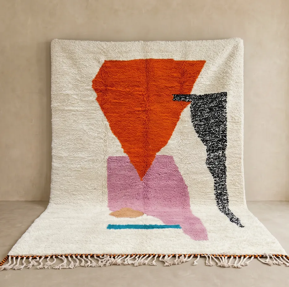 Tapis berbère Ouirgane orange et rose au dessin abstrait — tapis berbères contemporains tissé à la main