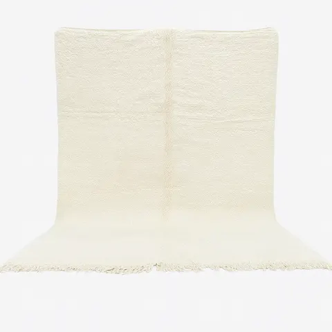 Tapis berbère Rissani blanc — tapis berbères contemporains