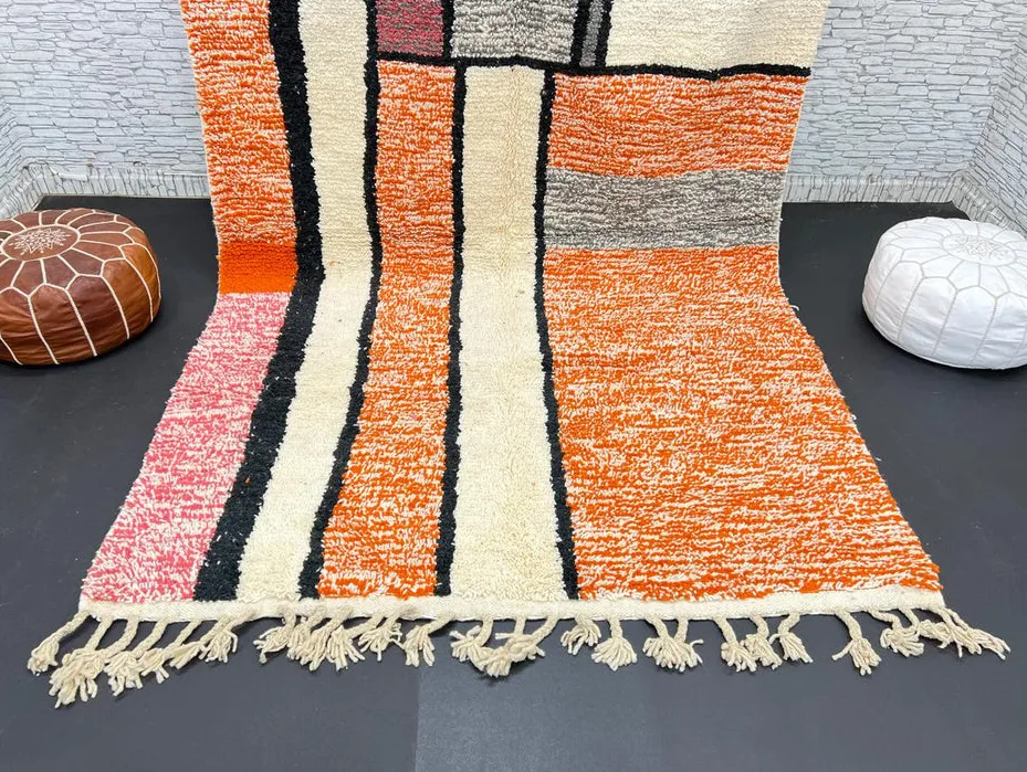 Tapis berbère Tadla aux motifs géométriques, vue 3 sur 4