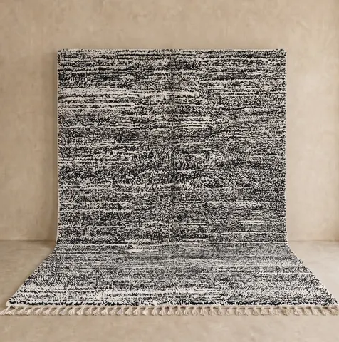 Tapis berbère Talsint noir et blanc — tapis berbères contemporains