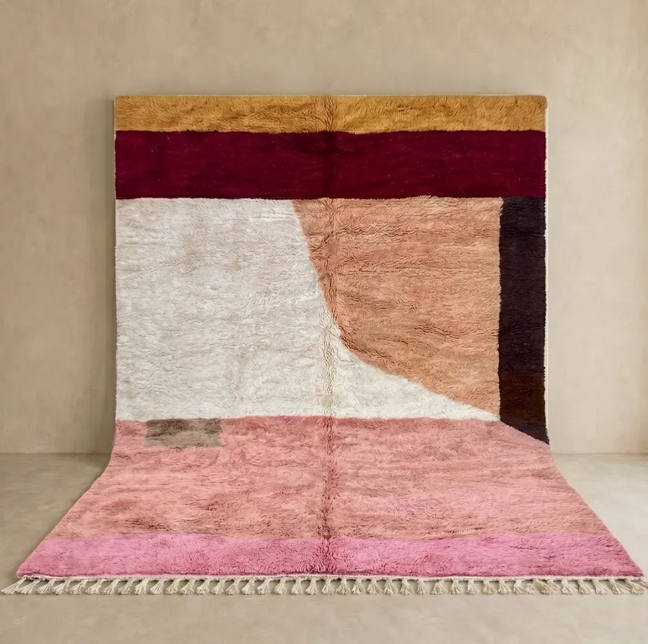 Tapis berbère Tamda au dessin abstrait — tapis berbères contemporains tissé à la main
