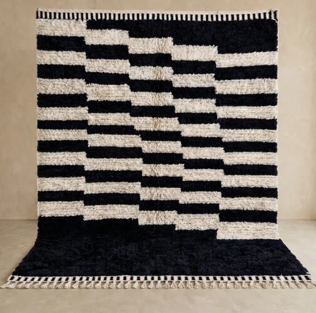 Tapis berbère Taroudant noir et blanc à rayures — tapis berbères contemporains