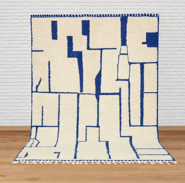 Tapis berbère Tazzarine blanc et bleu — tapis berbères contemporains